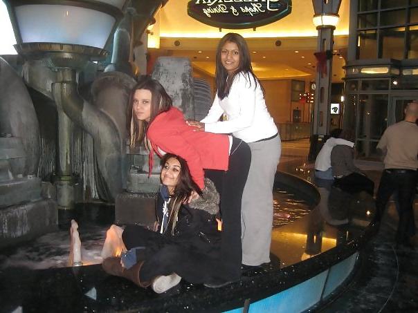 25P Facebook teen Nadia ex-girlfriend and friends part 3