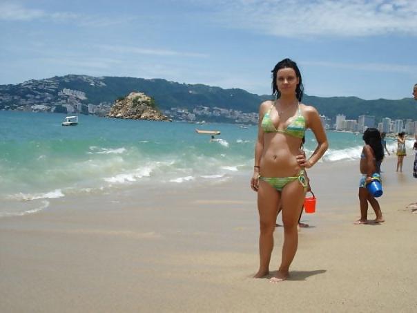 25P Facebook teen Nadia ex-girlfriend and friends part 3