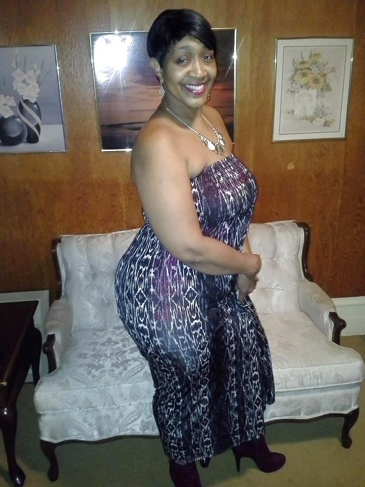 25P Thick women