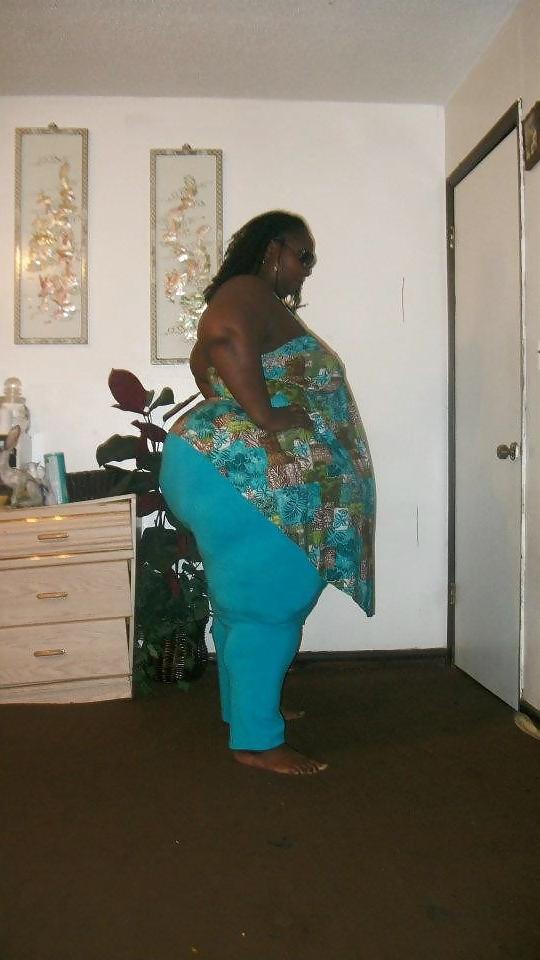 25P Thick women