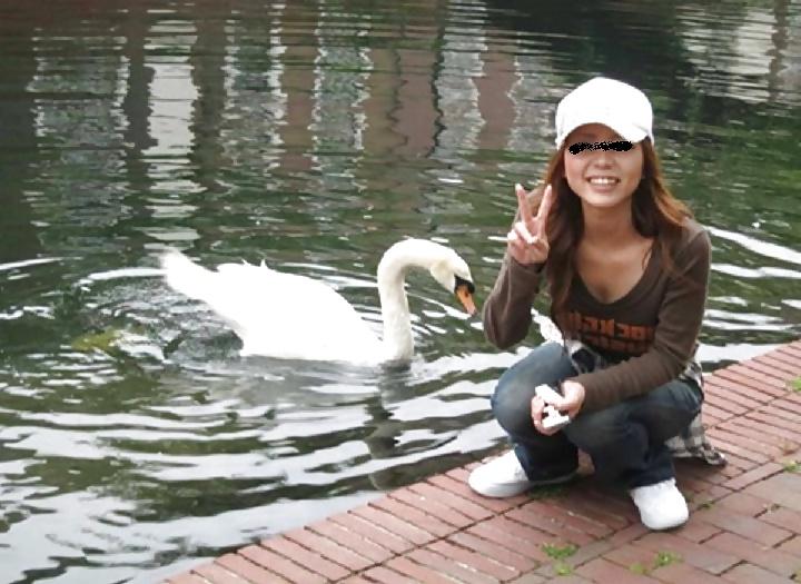 17P Really Beautiful Japanese young wife
