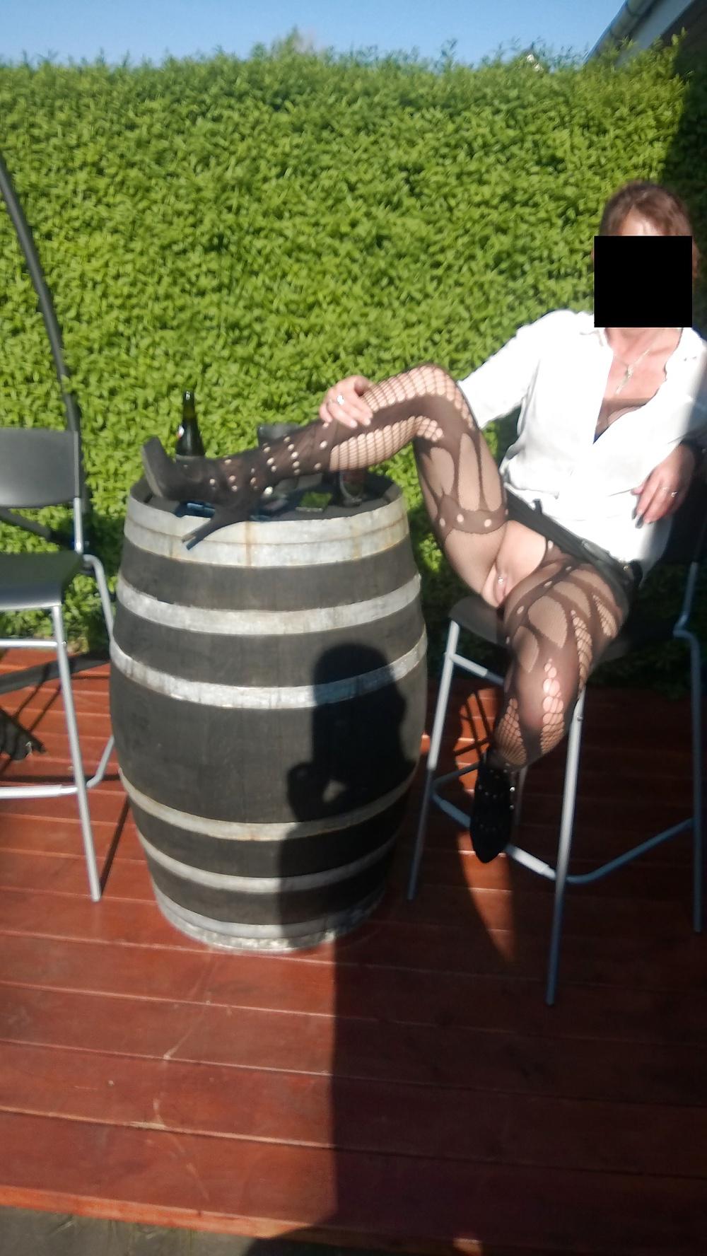 25P We tease each other before threesome