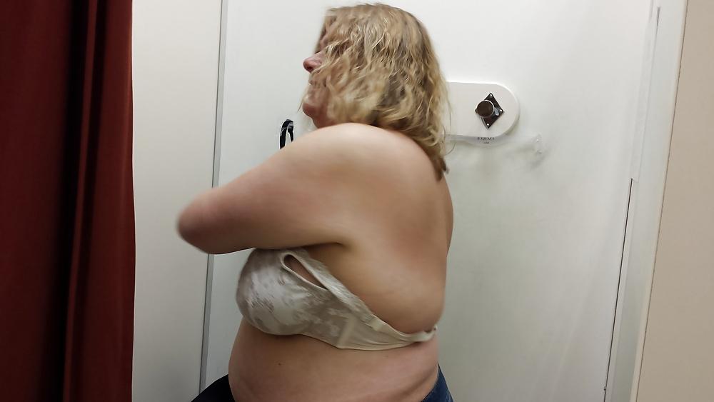 7P Bra Shopping
