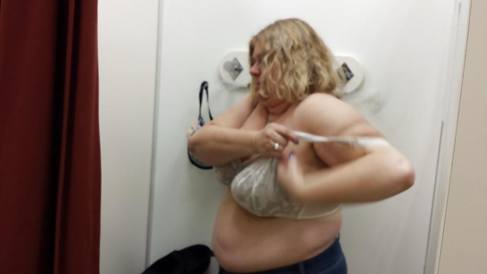 7P Bra Shopping
