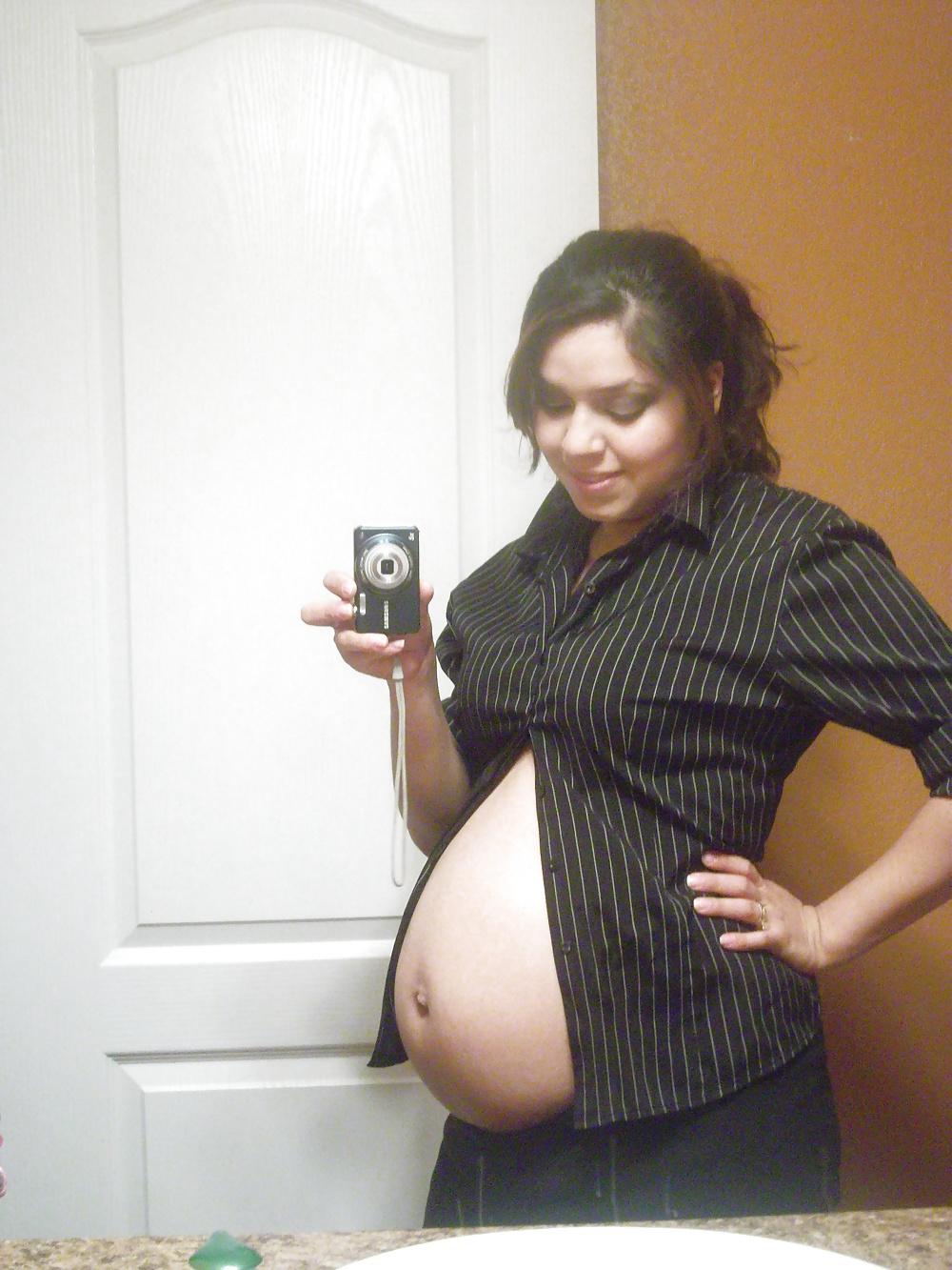 6P Pregnant mom mmmmm by aviles