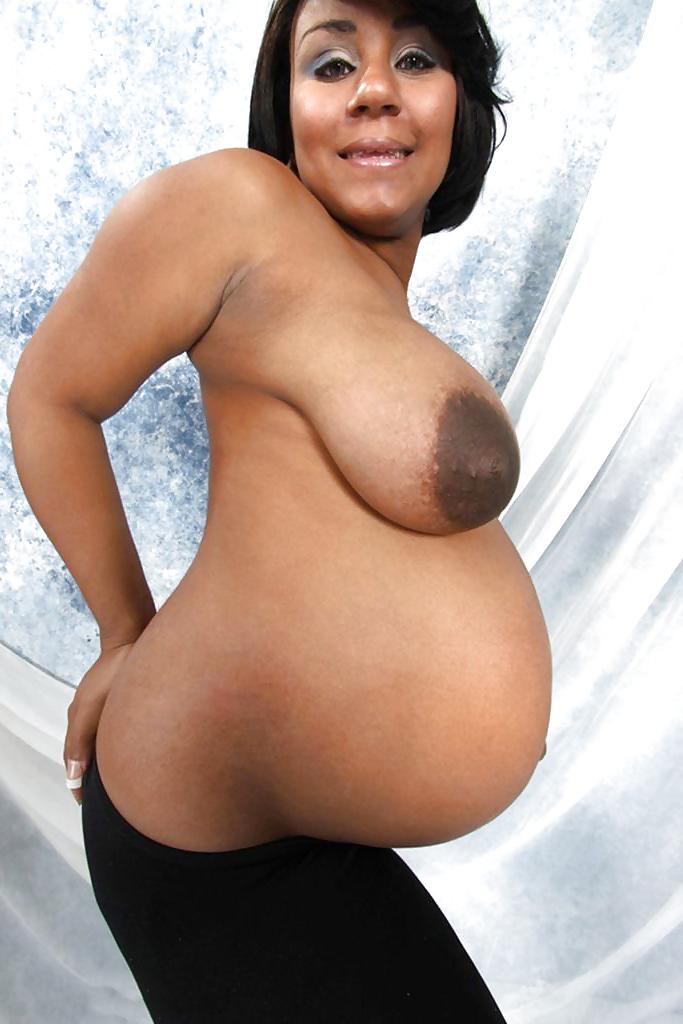 15P Perla Pregnant