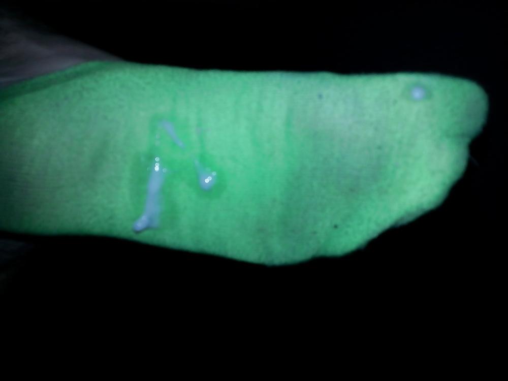 12P Cum on nylon and sock soles