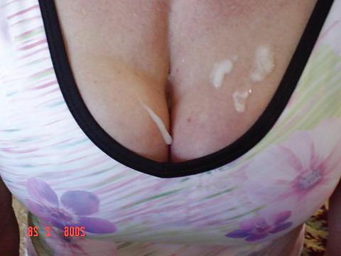 25P Bra and Panty CUMSHOTS