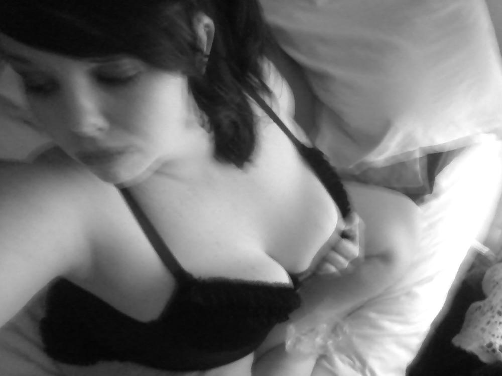 6P Bored with out the boyfriend