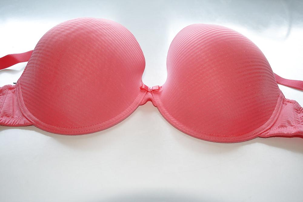 7P Bra G70 Cups in my own collection