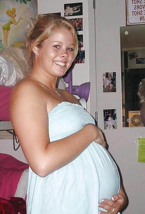 25P Enceinte - Pregnant 23
