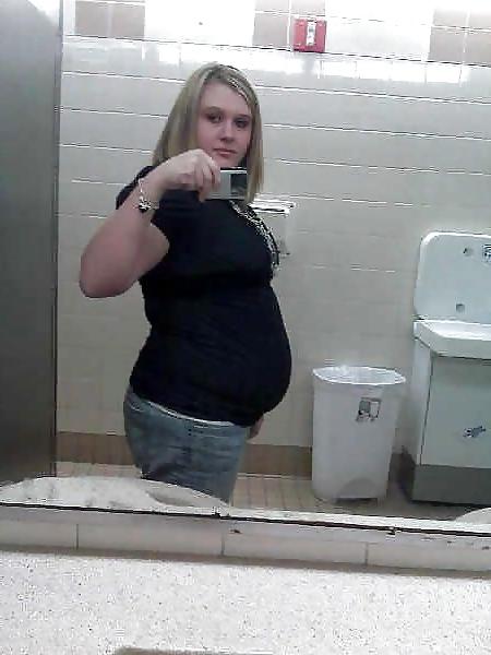 25P Enceinte - Pregnant 23