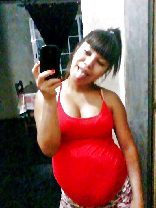 25P Enceinte - Pregnant 23