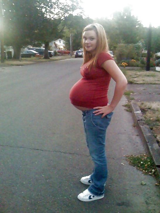 25P Enceinte - Pregnant 23