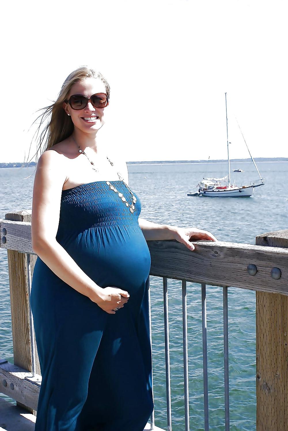 25P Enceinte - Pregnant 27