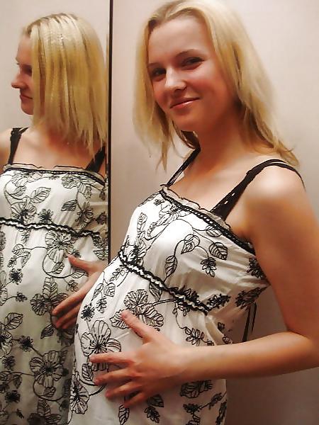 24P Enceinte - Pregnant 21
