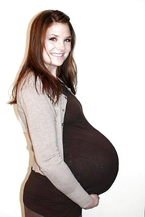 24P Enceinte - Pregnant 21