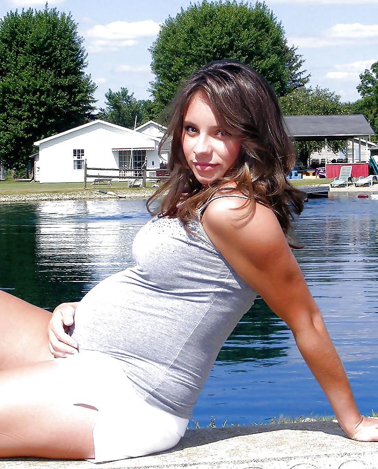 24P Enceinte - Pregnant 21