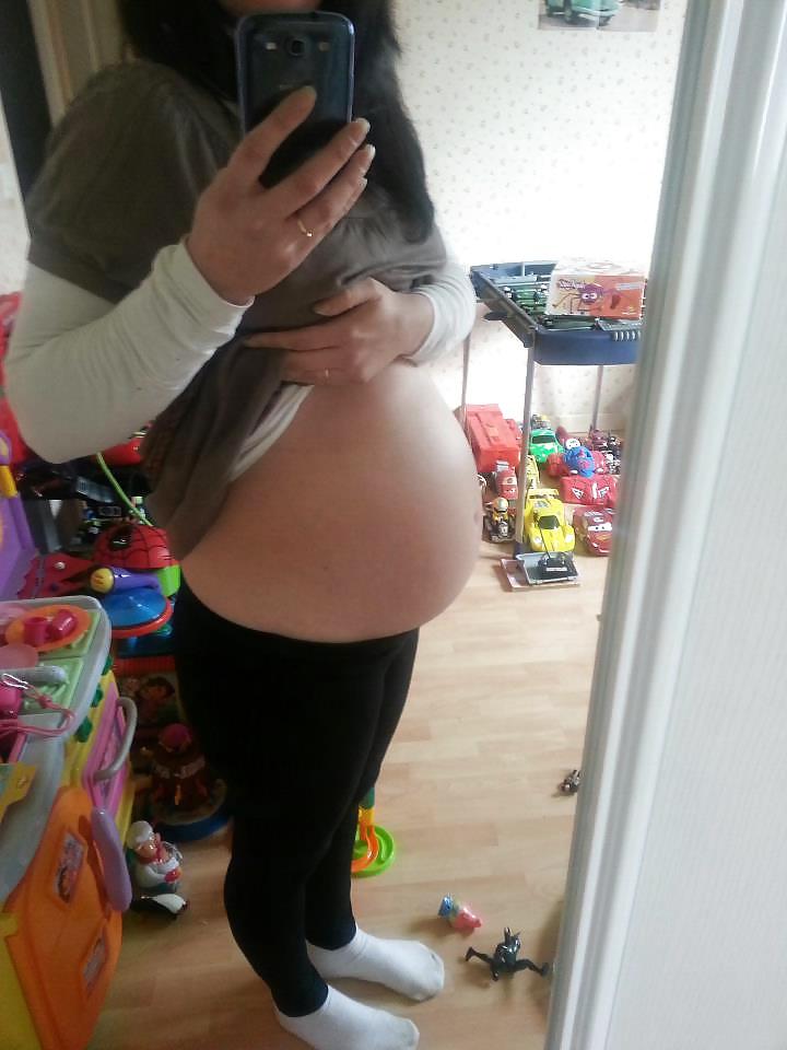 25P Enceinte - Pregnant 18