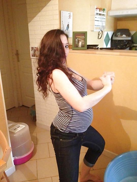 25P Enceinte - Pregnant 18