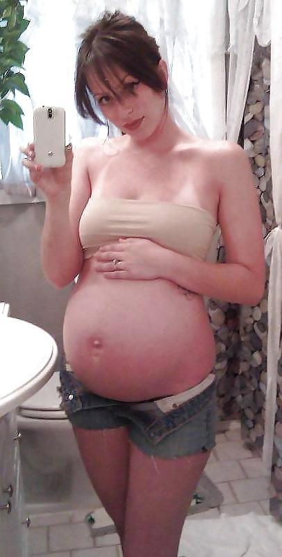 25P Enceinte - Pregnant 18