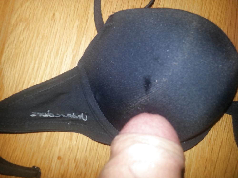 19P Benetton 32A Black Bra From Cousin Wife 
