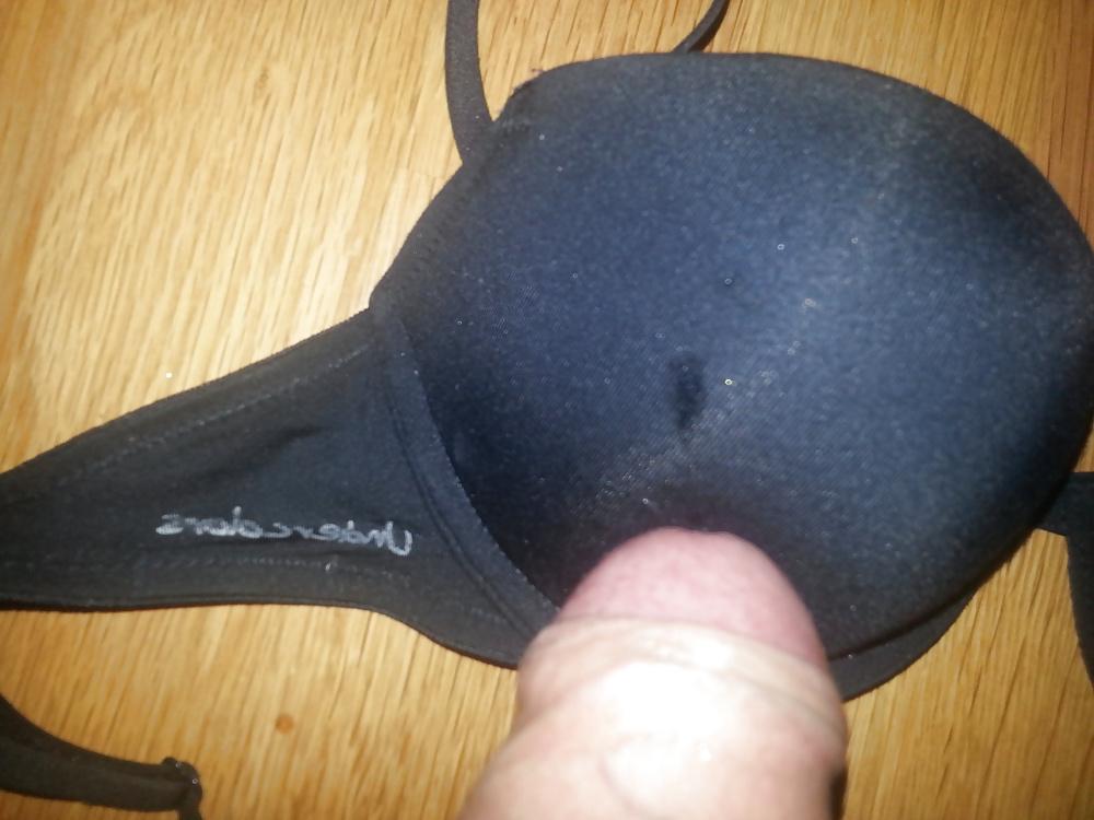 19P Benetton 32A Black Bra From Cousin Wife 