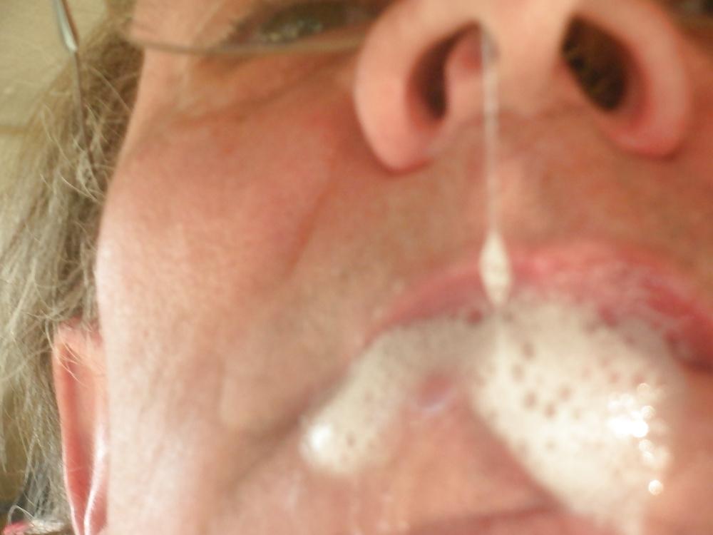 19P Cum on my face....i love that!