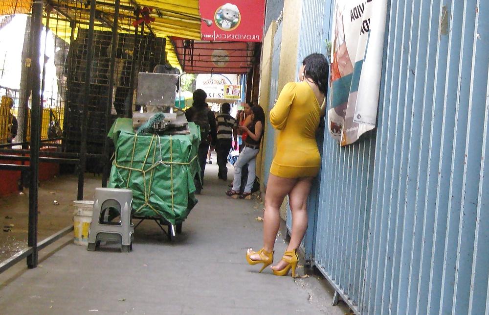 20P Mexican street whores