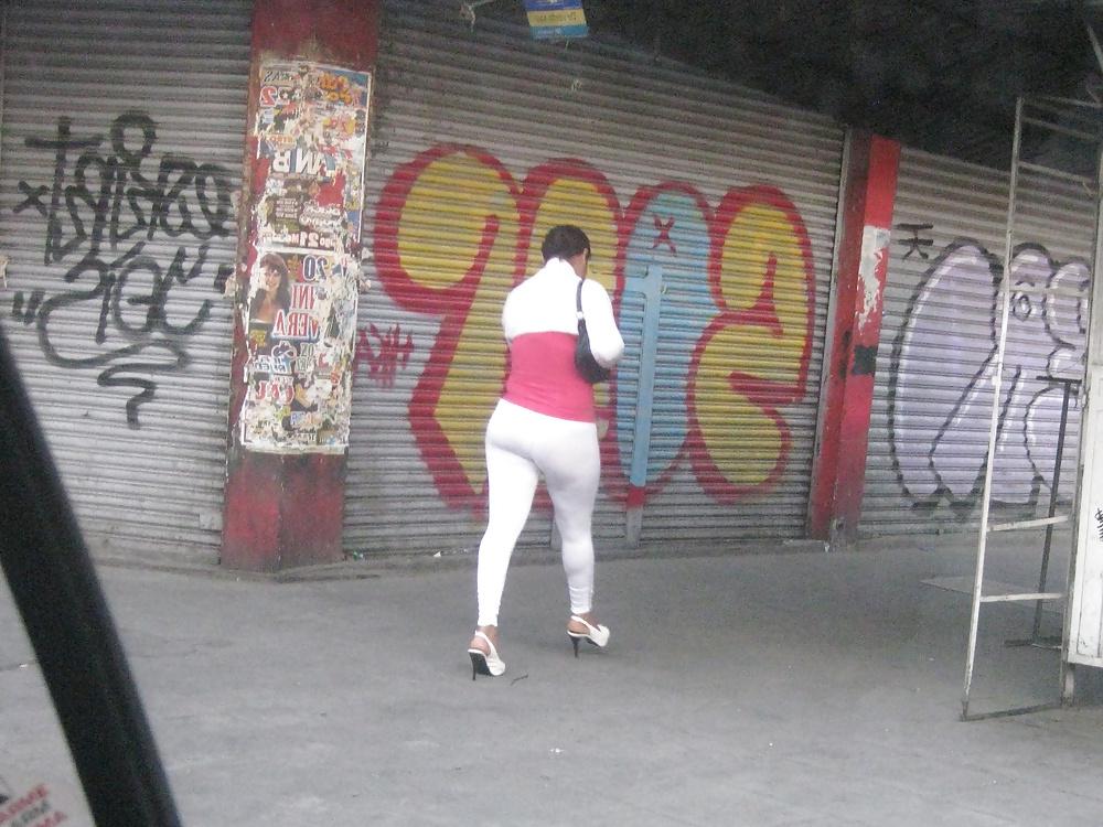 20P Mexican street whores