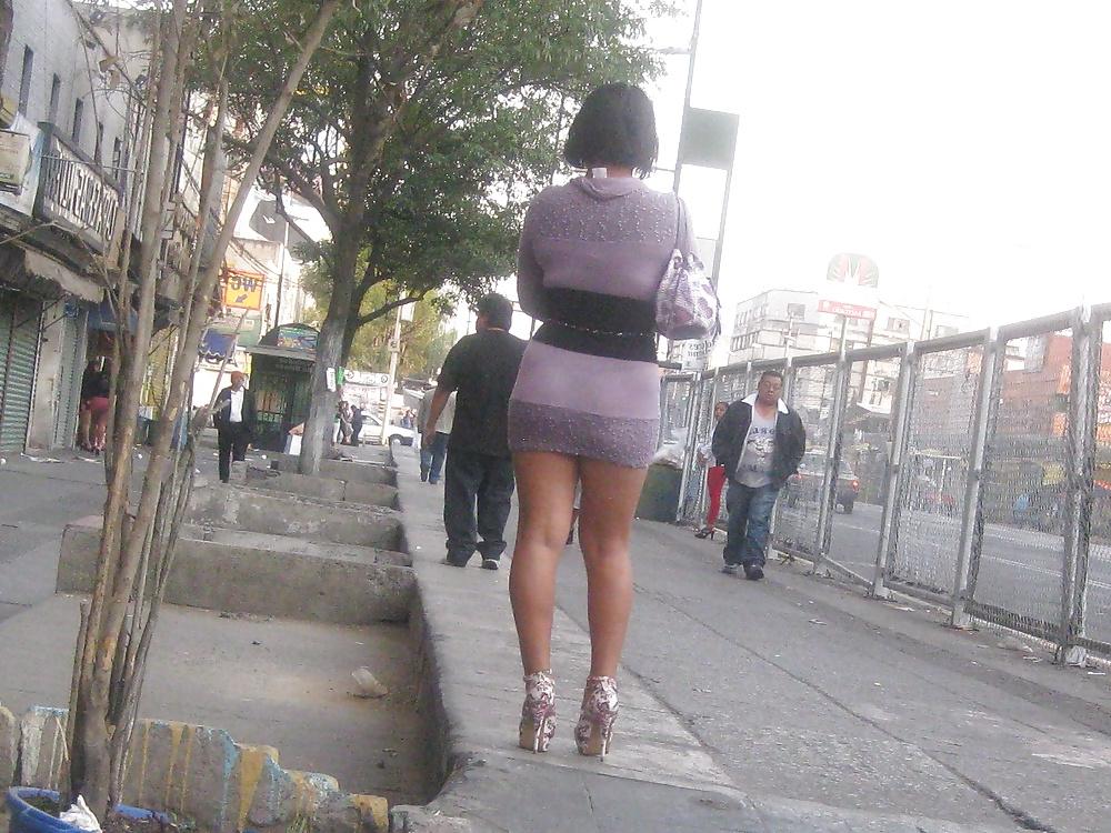 20P Mexican street whores