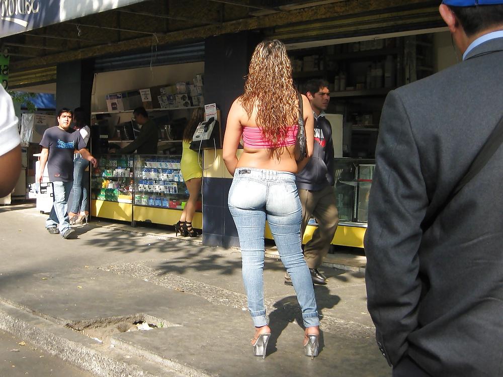20P Mexican street whores