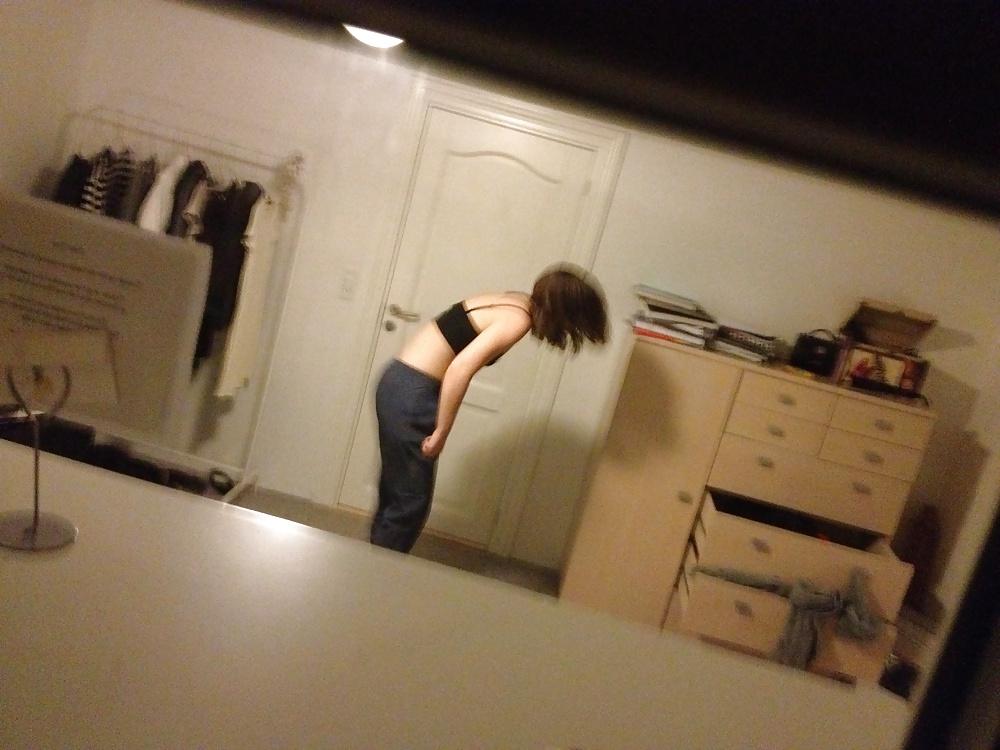 25P Danish girl changing