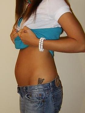 11P Sexy pregnant friend