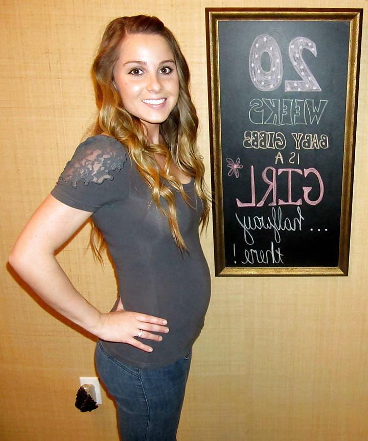 11P Sexy pregnant friend