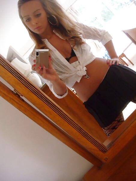 25P Dopey faced uk chav whore ALICE