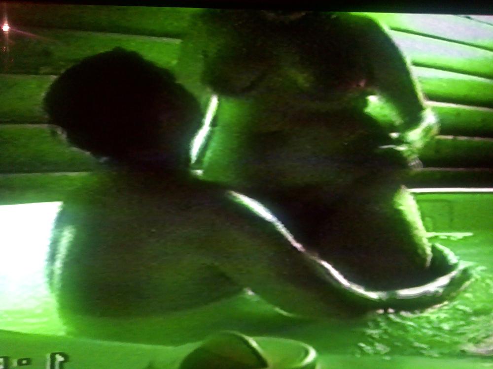 10P Carole's hairy cunt fucked in the jacuzzi