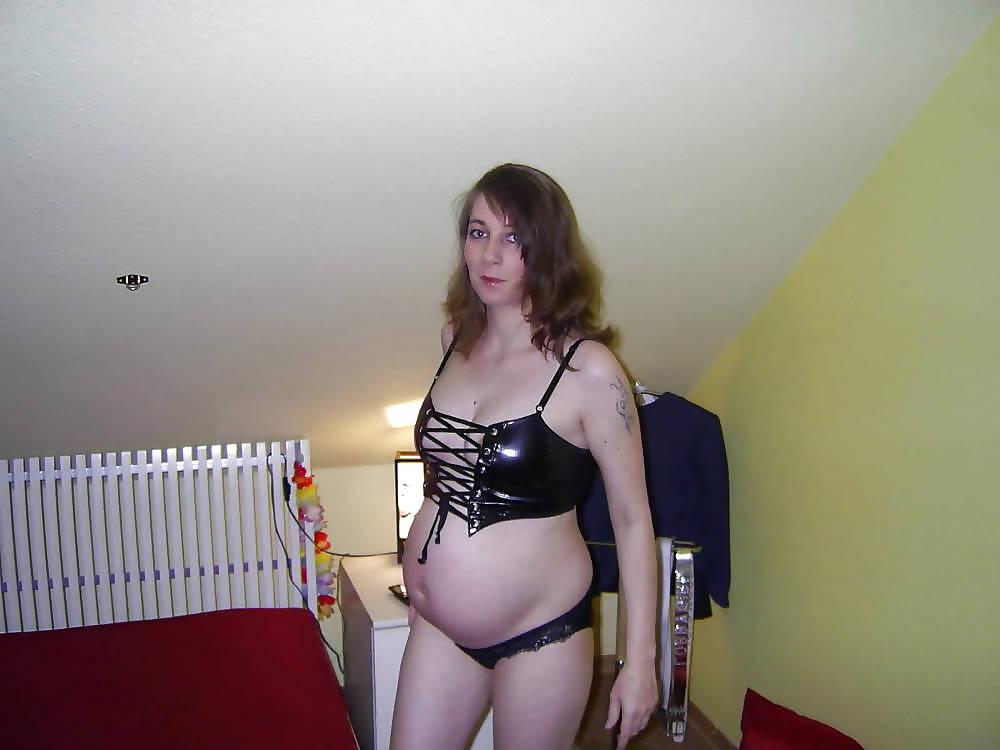 16P Pregnant Schwanger 