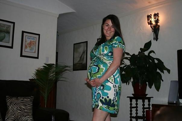 5P Sexy pregnant hotties