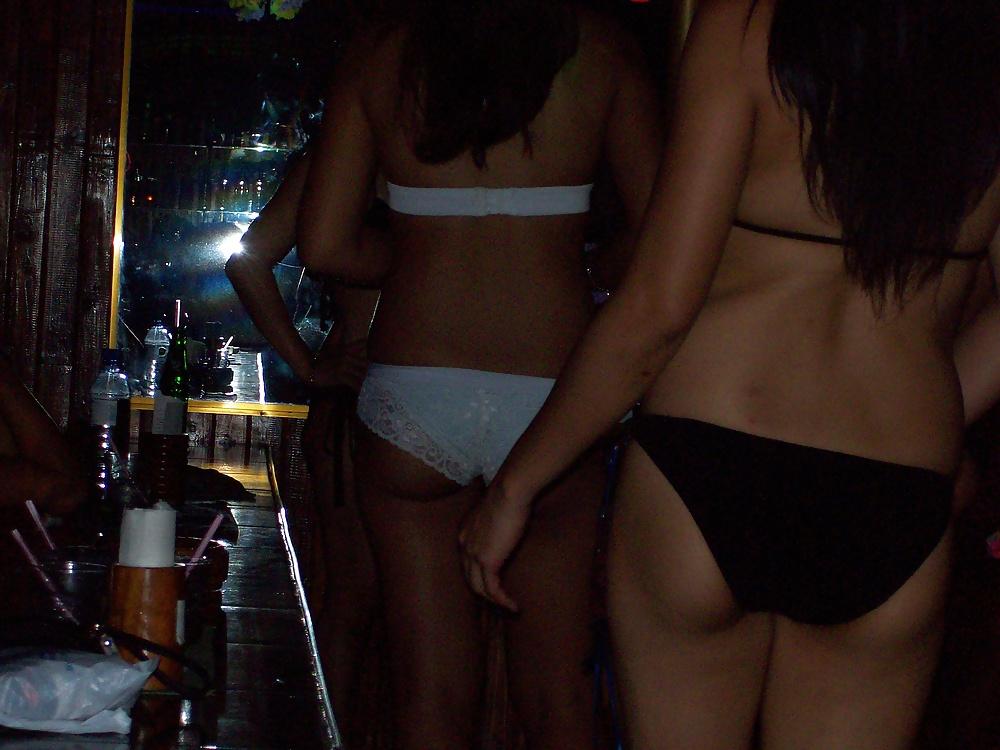 8P Angeles City Philippines Bar Girls Flimingo Bar