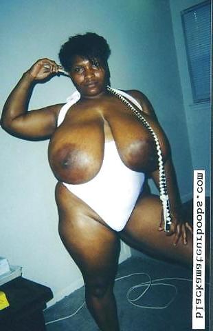 25P Pretty Titties