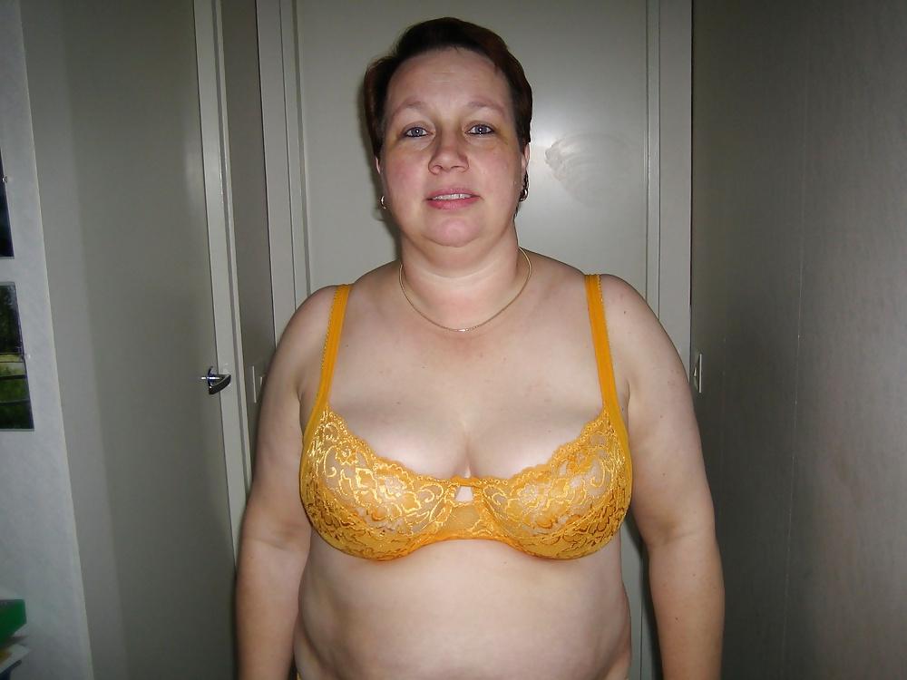 12P BH - bra panties lingerie - naked housewife voyeur panty