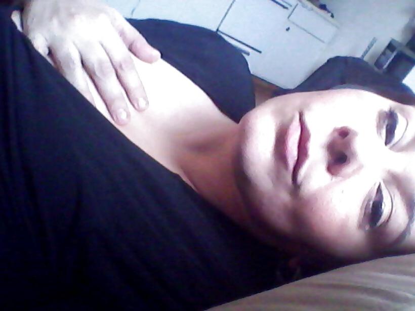 5P Pretty big boob white girl 