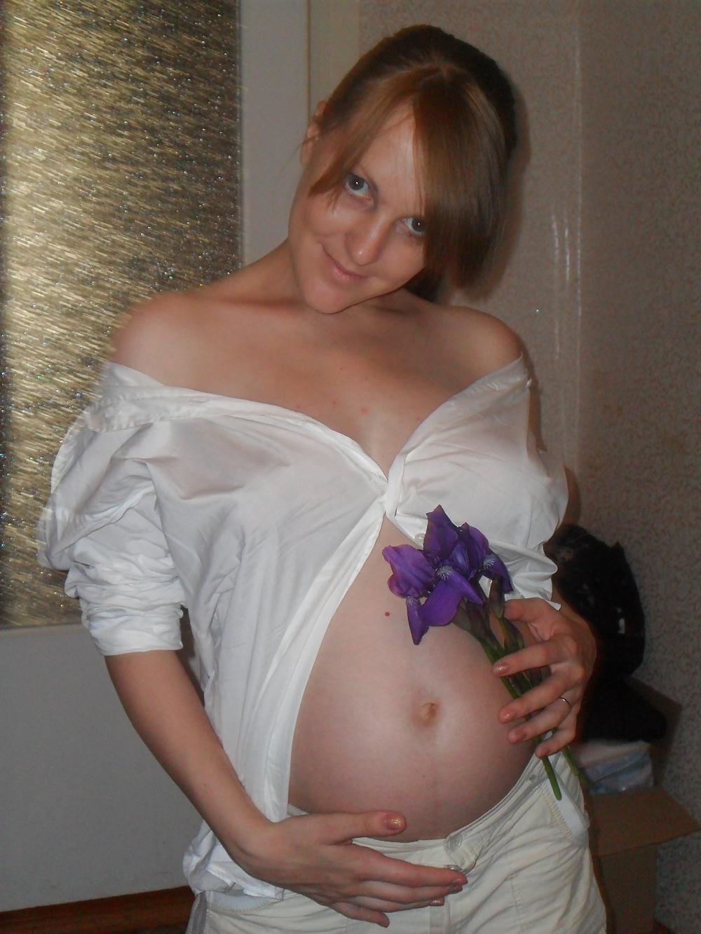 25P Pregnant rus teen girl