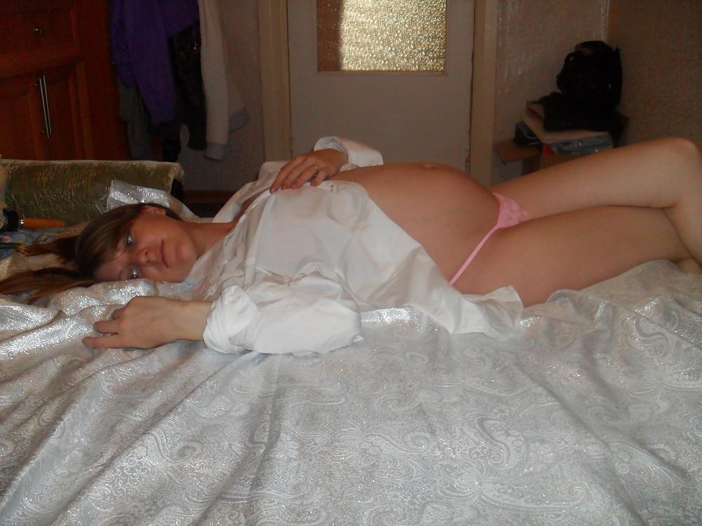 25P Pregnant rus teen girl