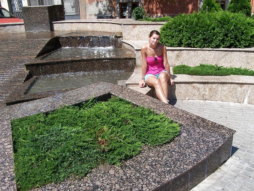 25P Private nude Pictures Greece