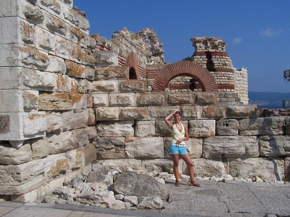 25P Private nude Pictures Greece