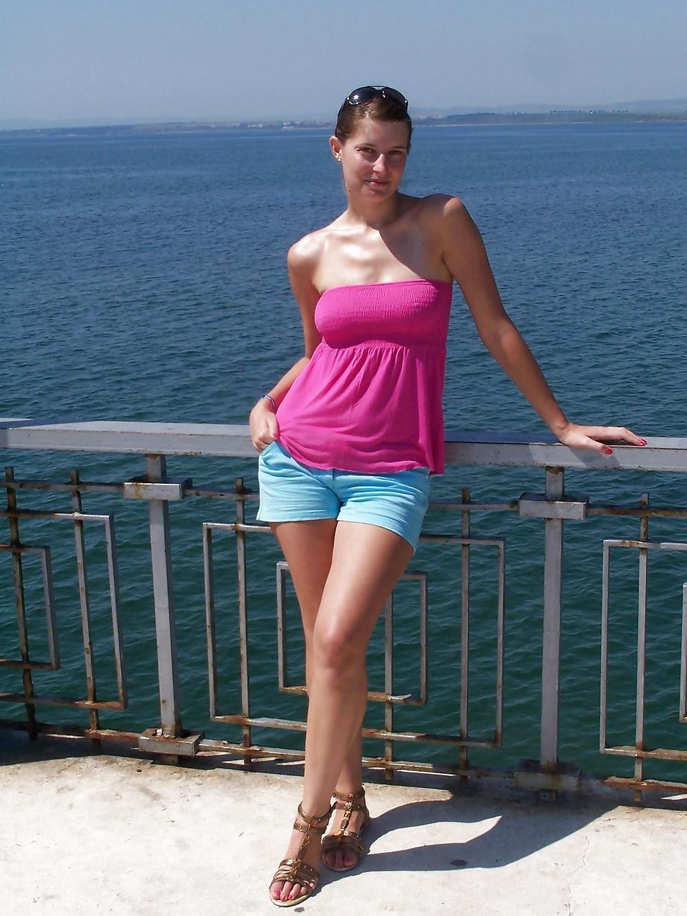 25P Private nude Pictures Greece
