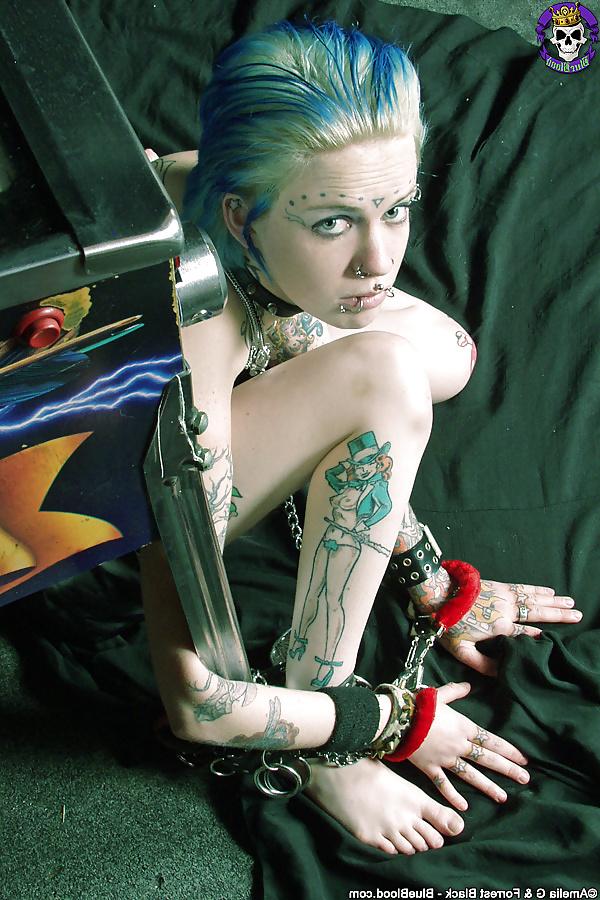 16P Rachel Stripped And Chained