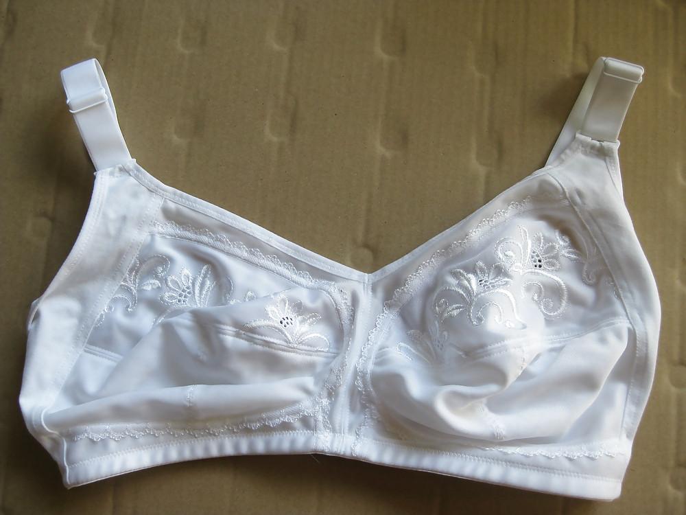 25P Bra for mature woman